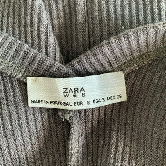 Zara Manifesto for Change Tee - Picture 4 of 5